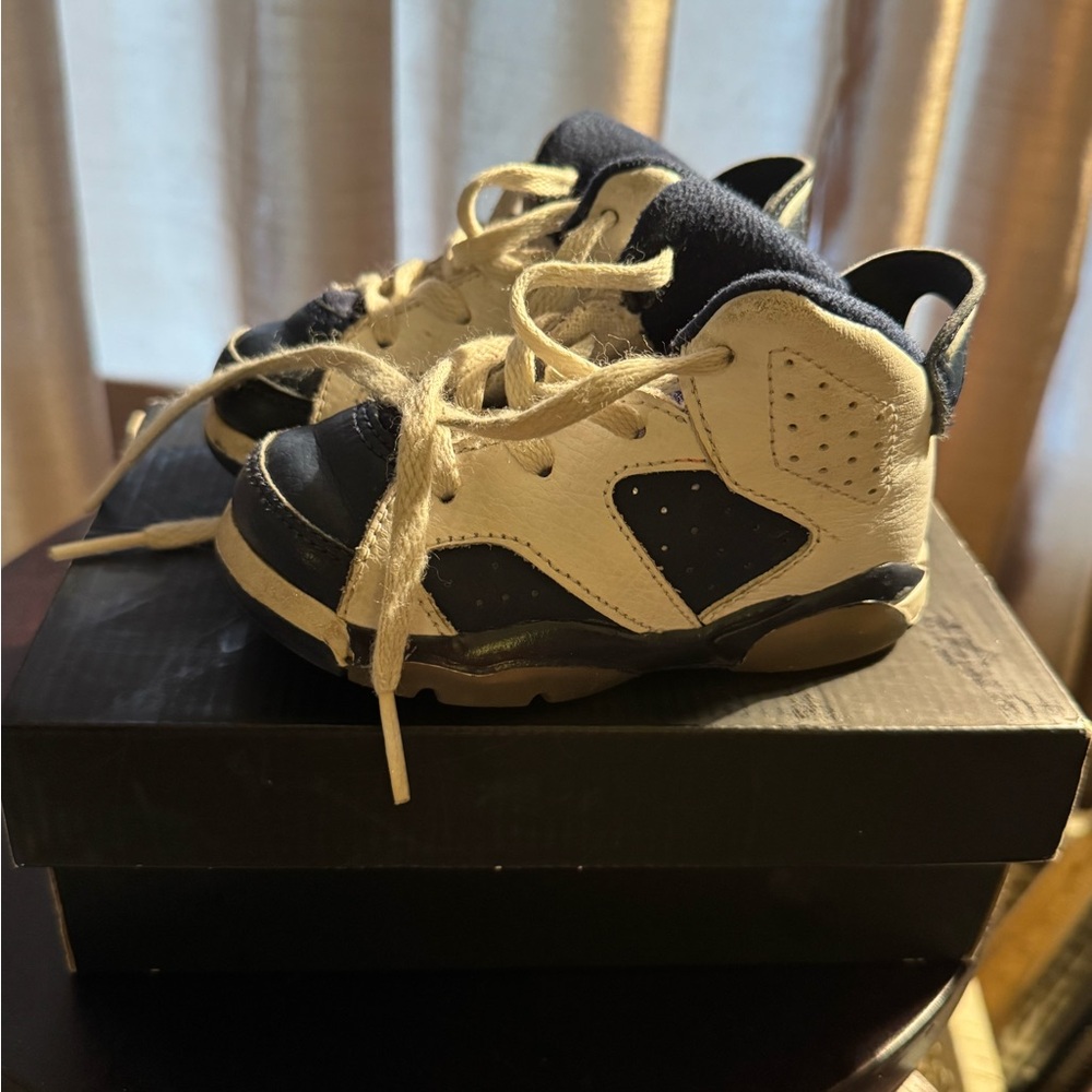 Jordan Olympic 6s Size 6C